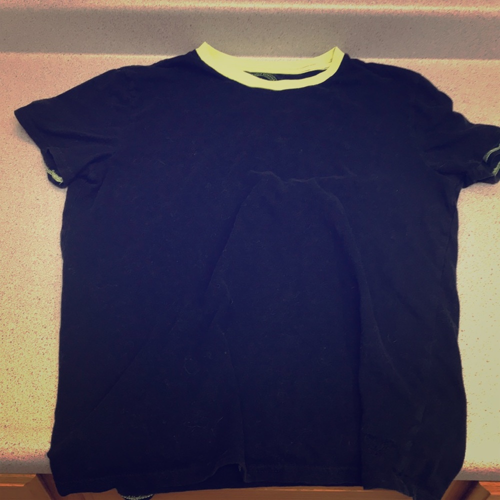 American eagle black shirt